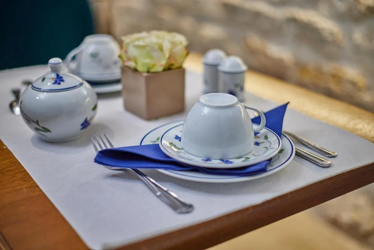 Le Relais Saint Honoré Parigi 4*,  Francia