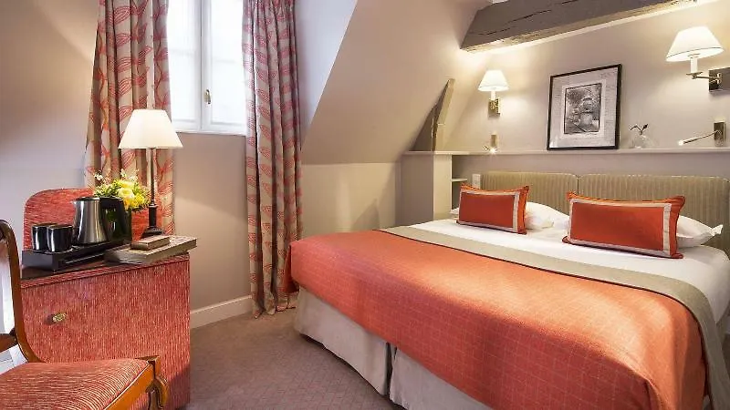 Le Relais Saint Honoré Parigi Hotel